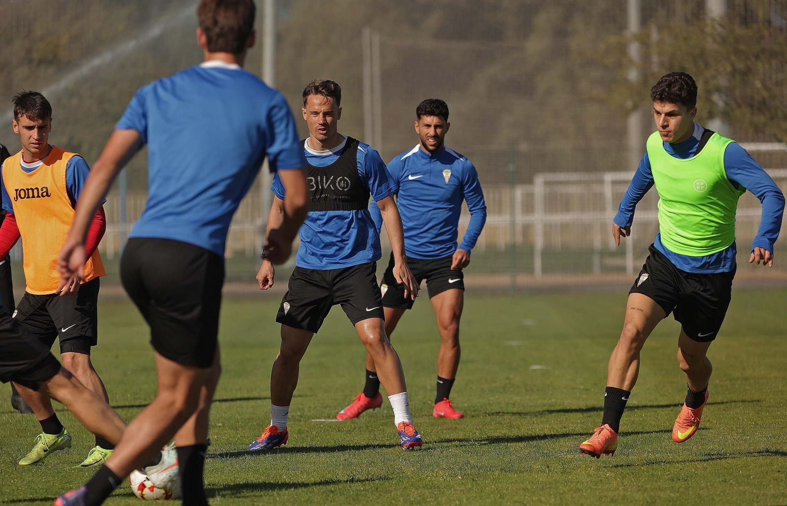 Fotos del entrenamiento del Algeciras preparatorio al partido del domingo en Marbella