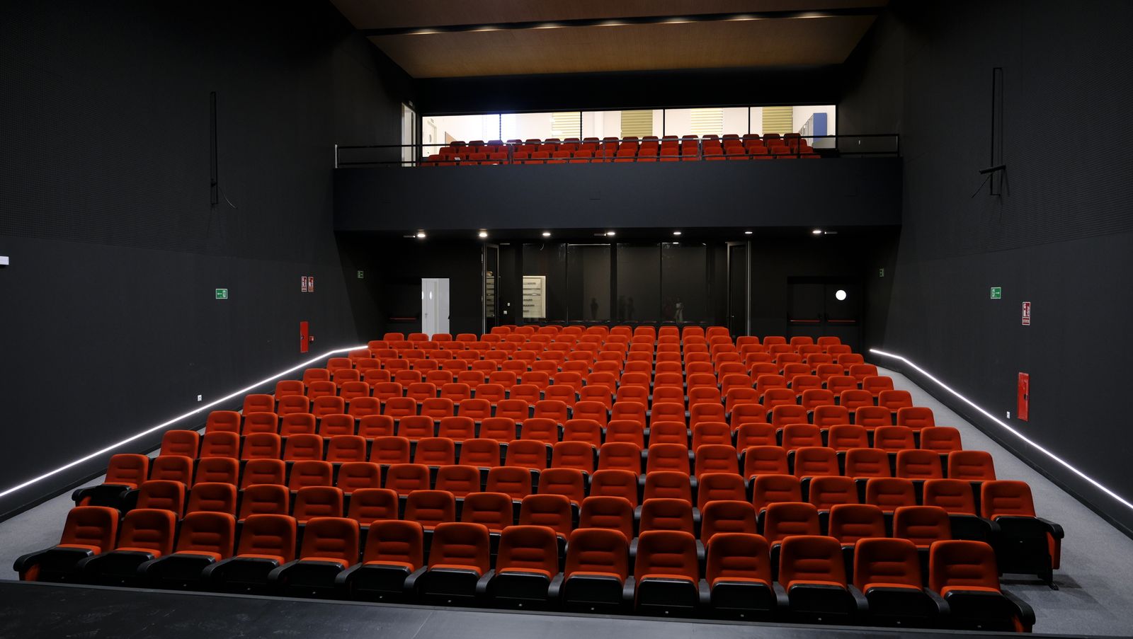 El nuevo Conservatorio Profesional de Danza Kina Jiménez, abre sus puertas