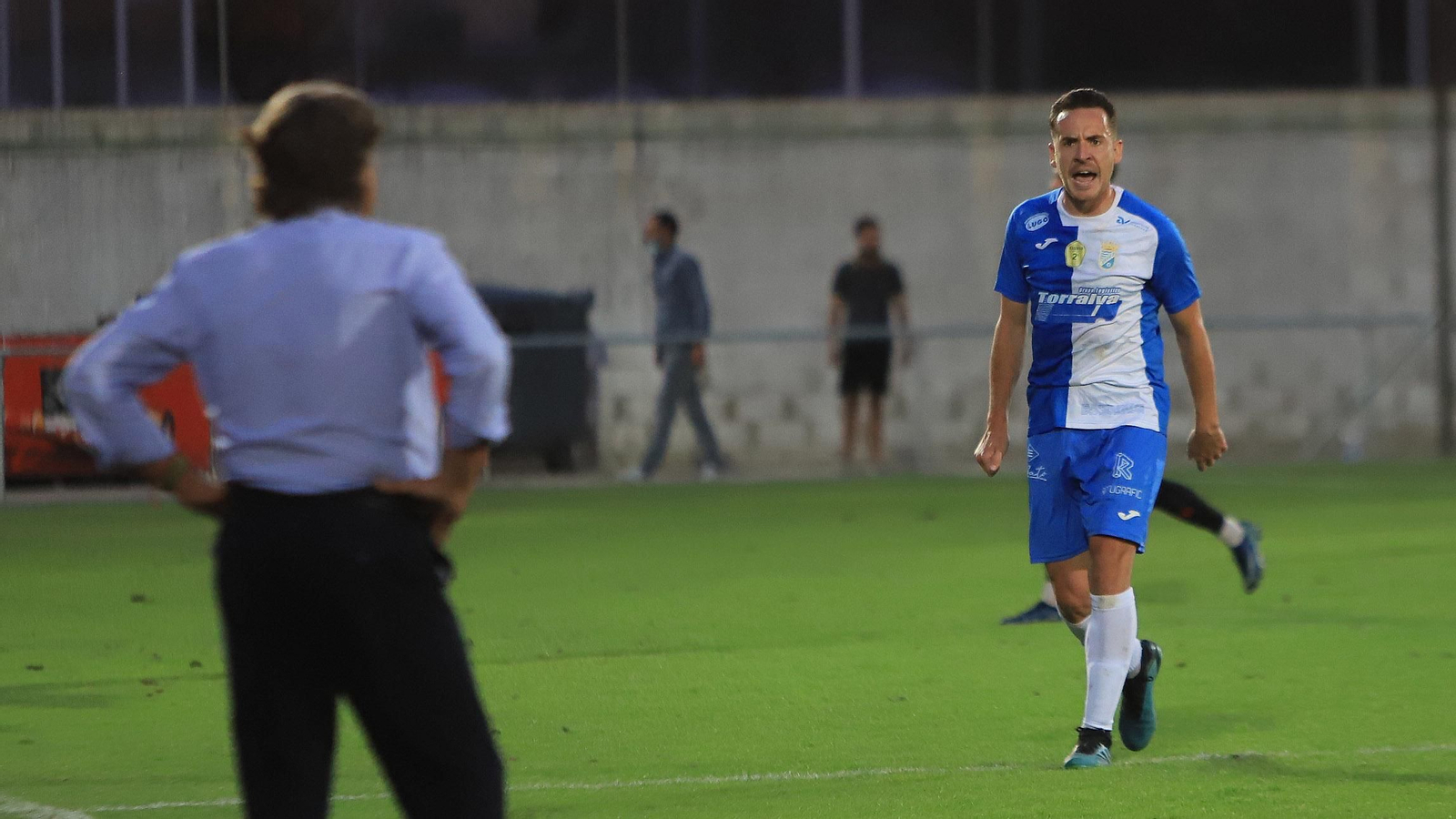 Imágenes de la semifinal por el ascenso entre el  Xerez CD - Puente Genil