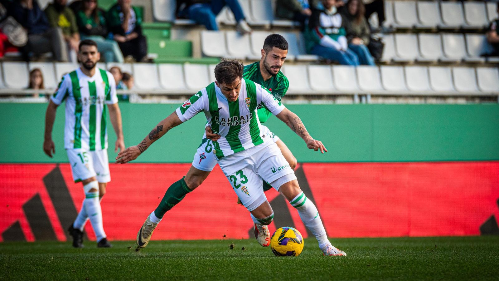 Las mejores fotos del agónico triunfo del Córdoba CF en Ferrol