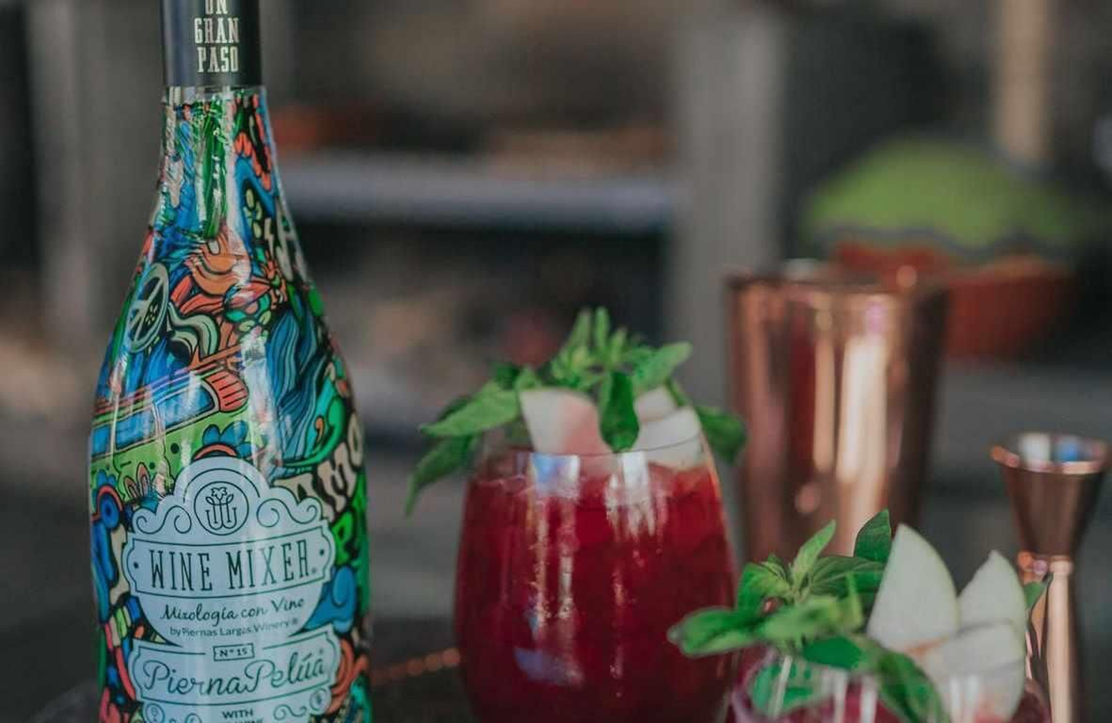 La bodega chilena Piernas Largas lanza los primeros cócteles a base de vino.