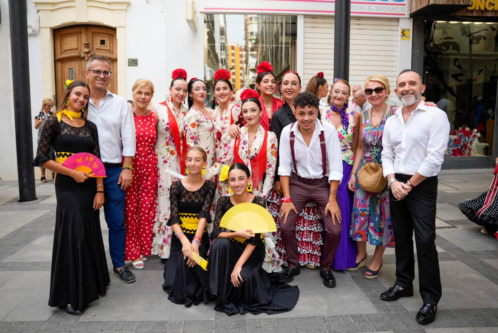 Paola Laynez, Tomás de María y Eloisa Cabrera.