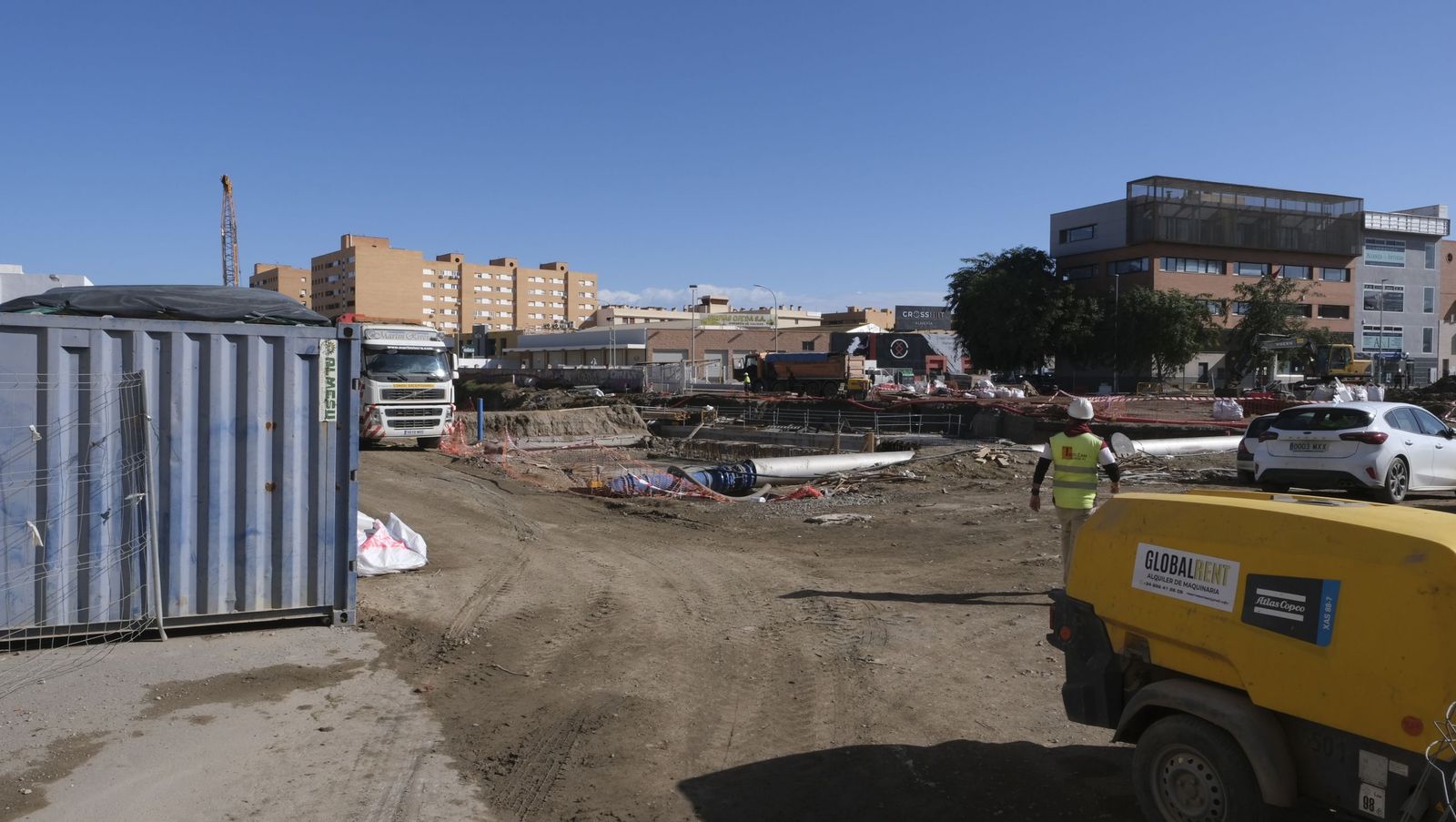 La llegada del AVE a Almería va tomando forma, en fotos