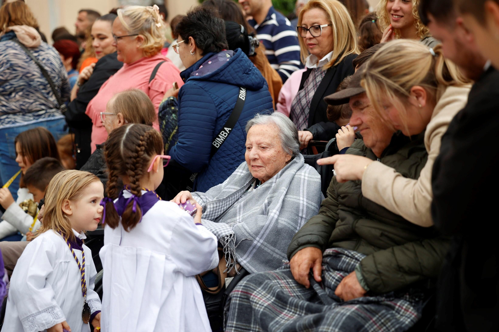 Las imágenes de la cofradía de Columna en la Semana Santa  de Cádiz 2023