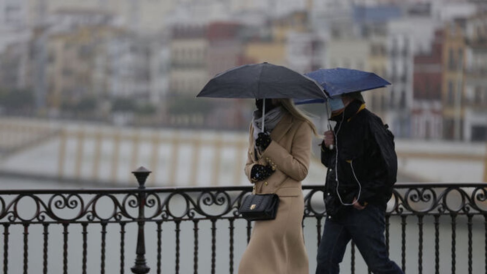 La borrasca Diómedes viene con frío y mucha lluvia