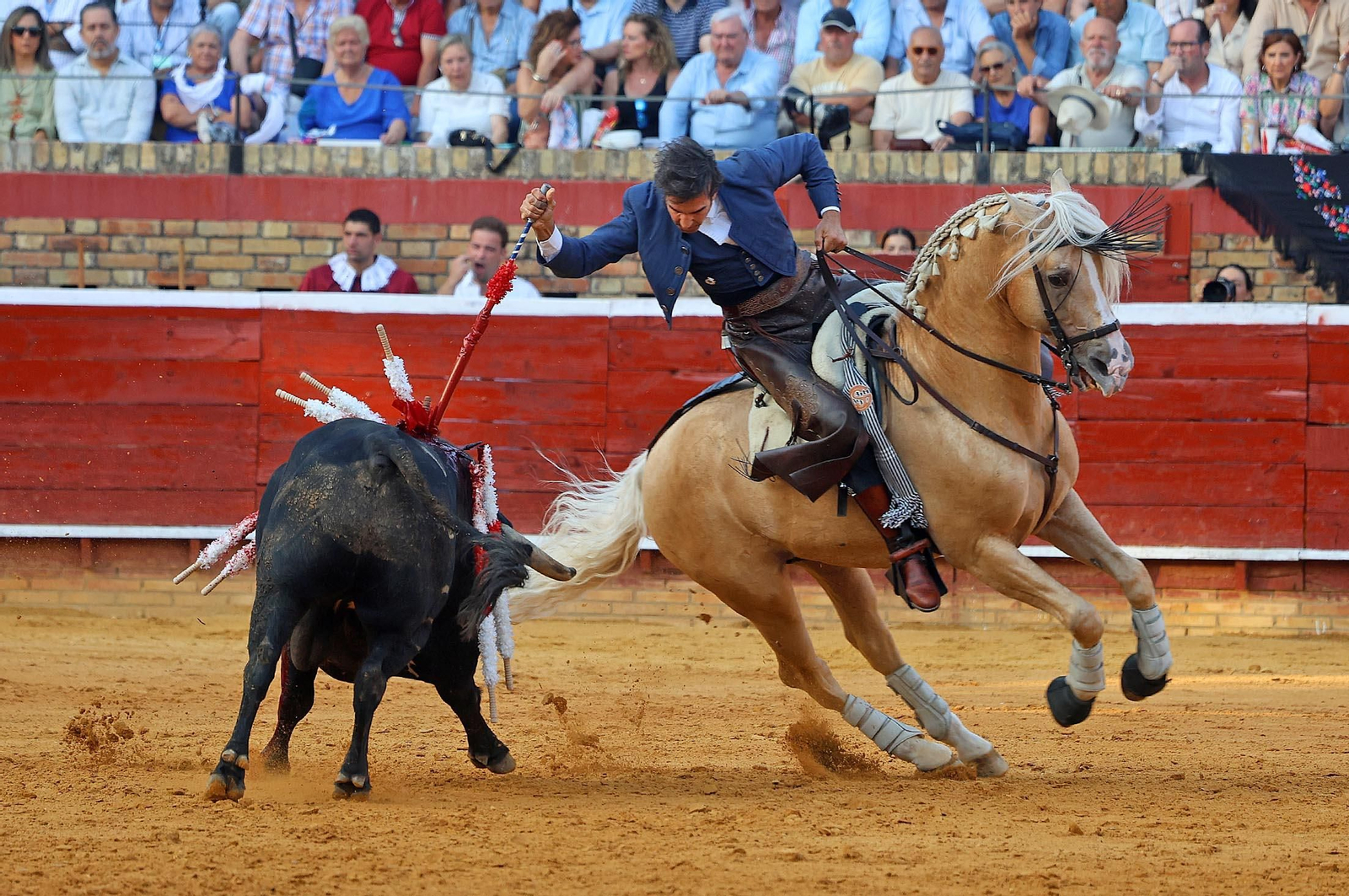 Toros La Merced: Imágenes de la tarde de Rejoneo con Diego Ventura, Andrés Romero y Sergio Galán