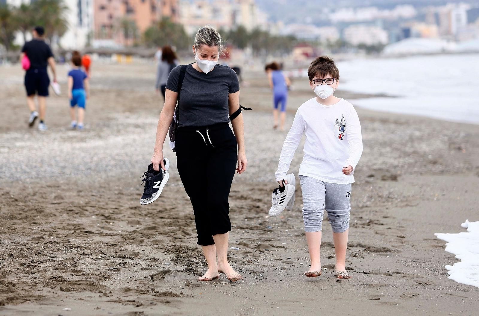 Coronavirus en Málaga: Los niños vuelven a la calle tras un largo confinamiento, en fotos
