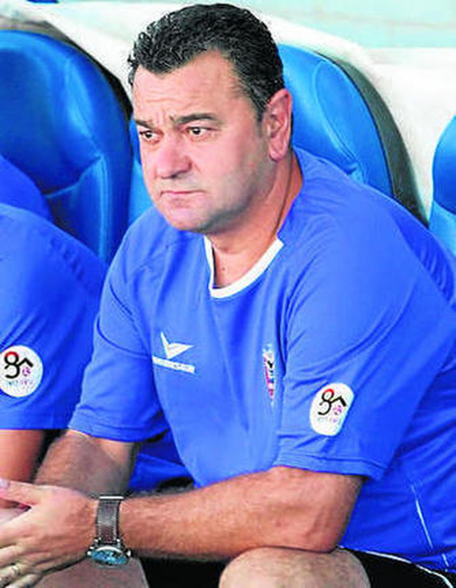 Carlos Pouso, técnico del Mirandés.
