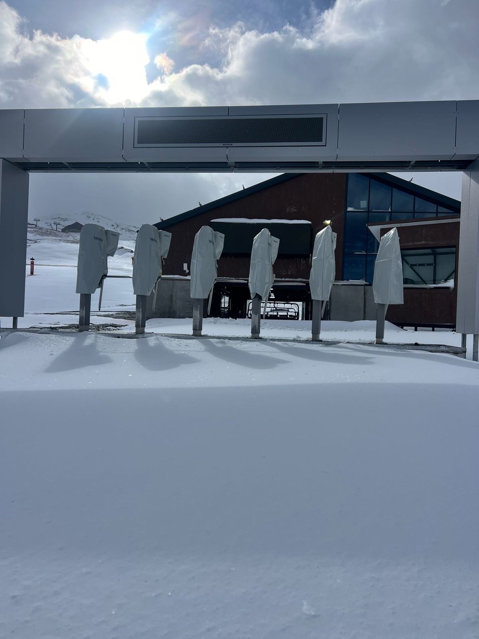 Equipos de la estación invernal.