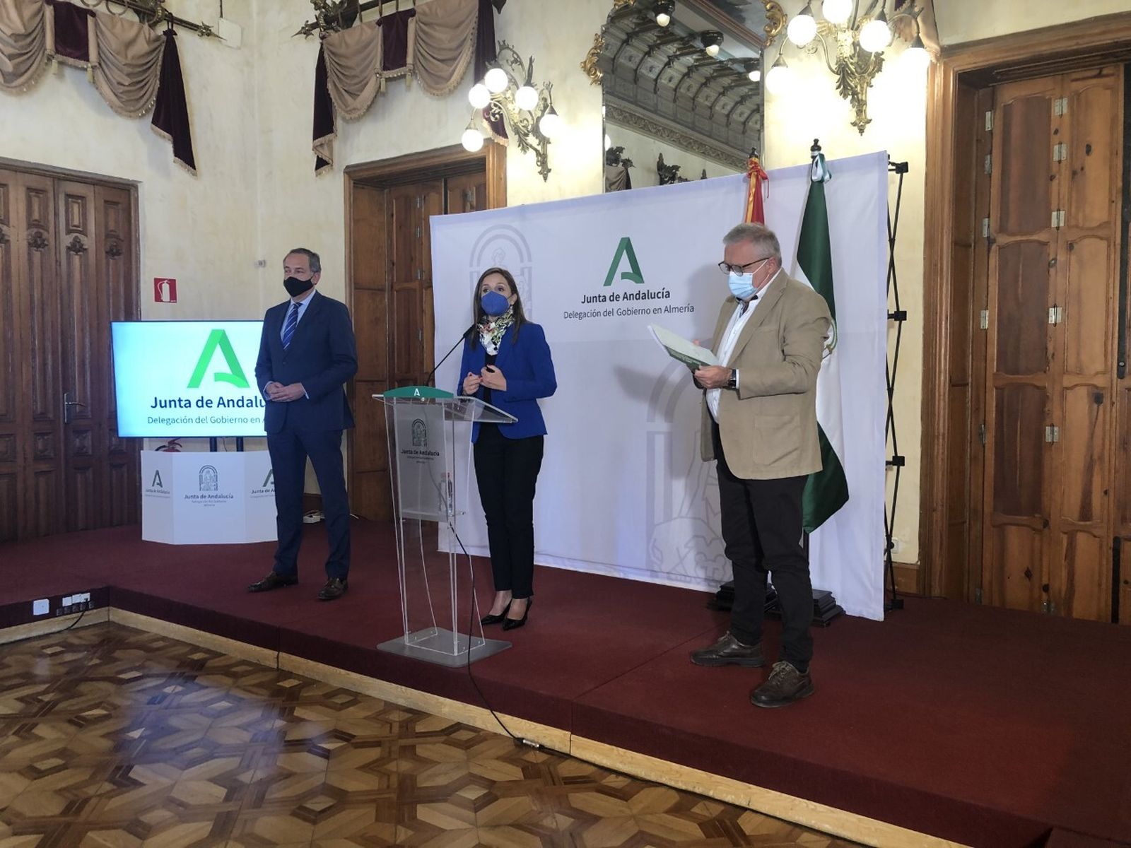 Los delegados Vicente García, Maribel Sánchez y Emilio Ortiz