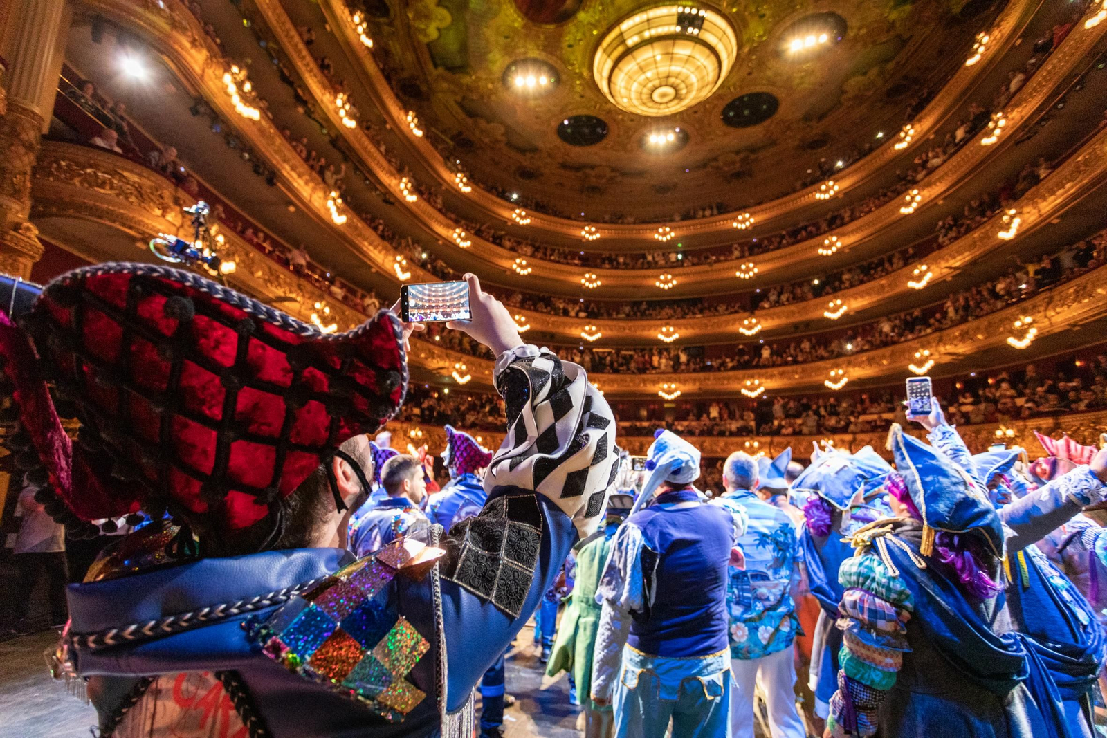 Fin de fiesta en el Liceo