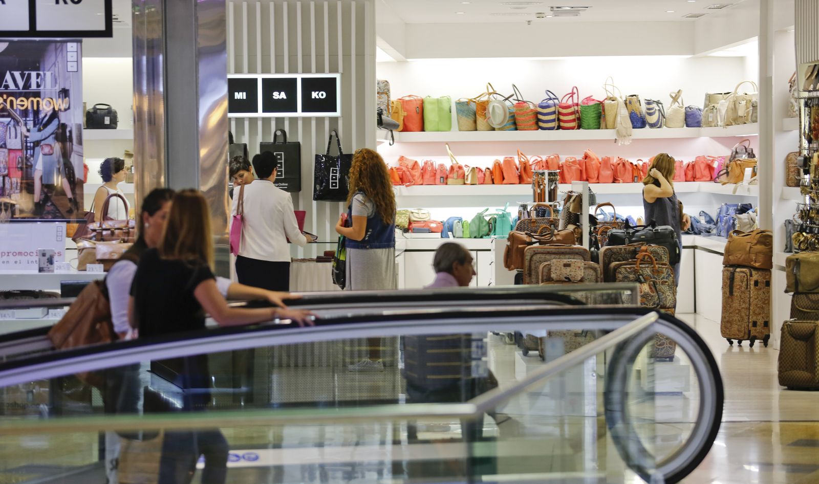 El aumento de las ventas dispara la inversión en los centros comerciales