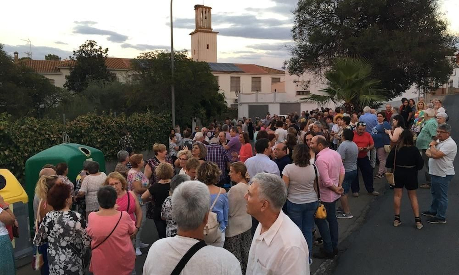 El pueblo de Nerva se vuelca con las hermanas del Asilo.