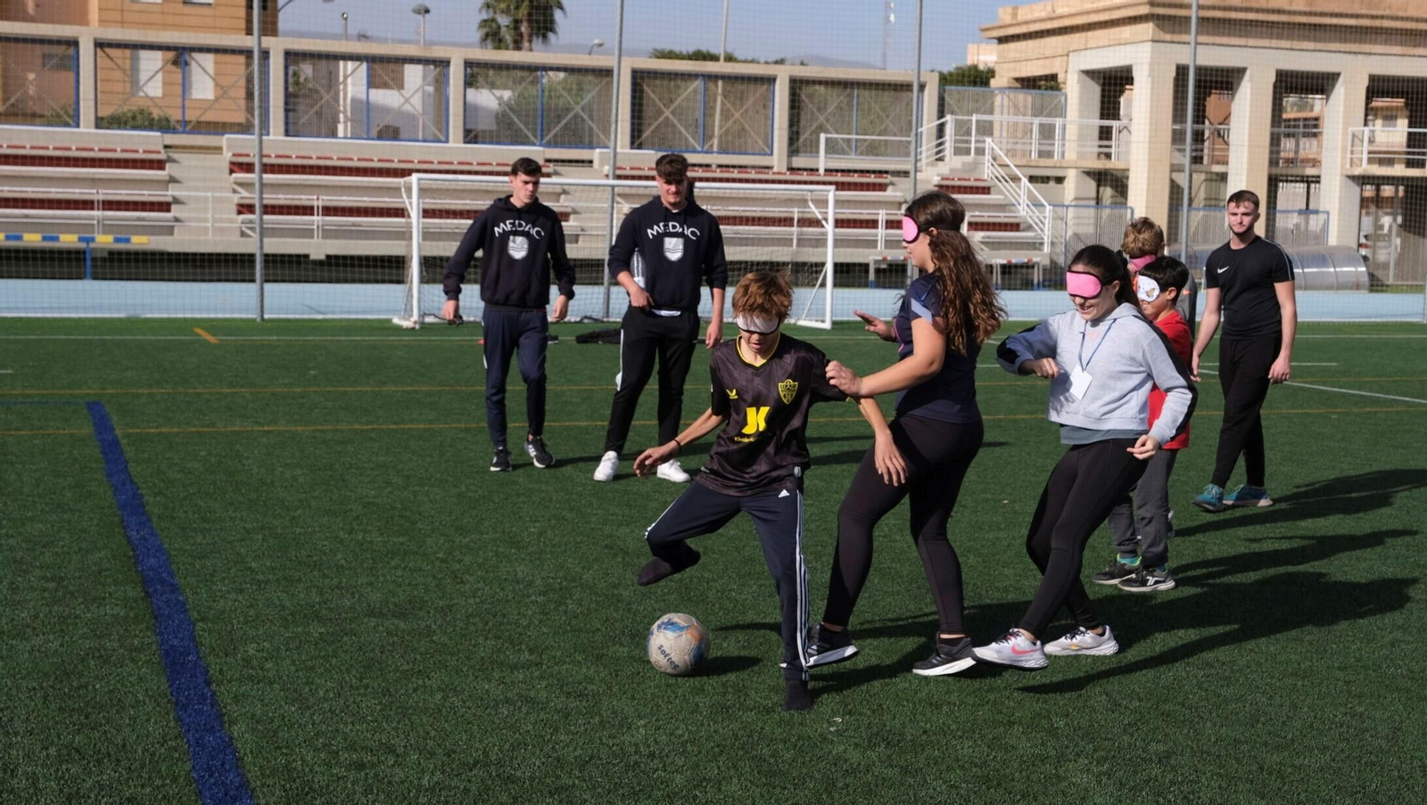 Una intensa jornada de inclusión, convivencia y deporte con alumnado de ESO y Aulas Específicas de varios centros de la capital