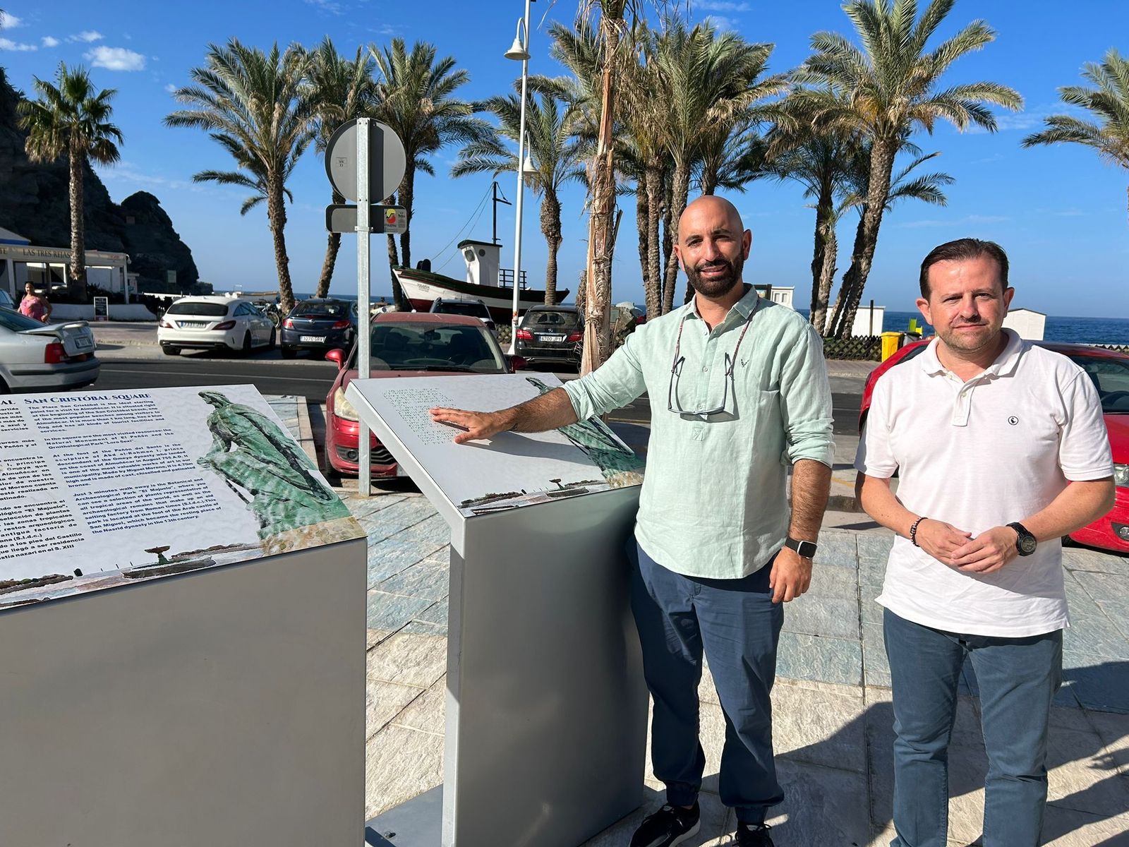 Turismo Almuñécar La Herradura mejora la accesibilidad informativa para las personas con discapacidad visual