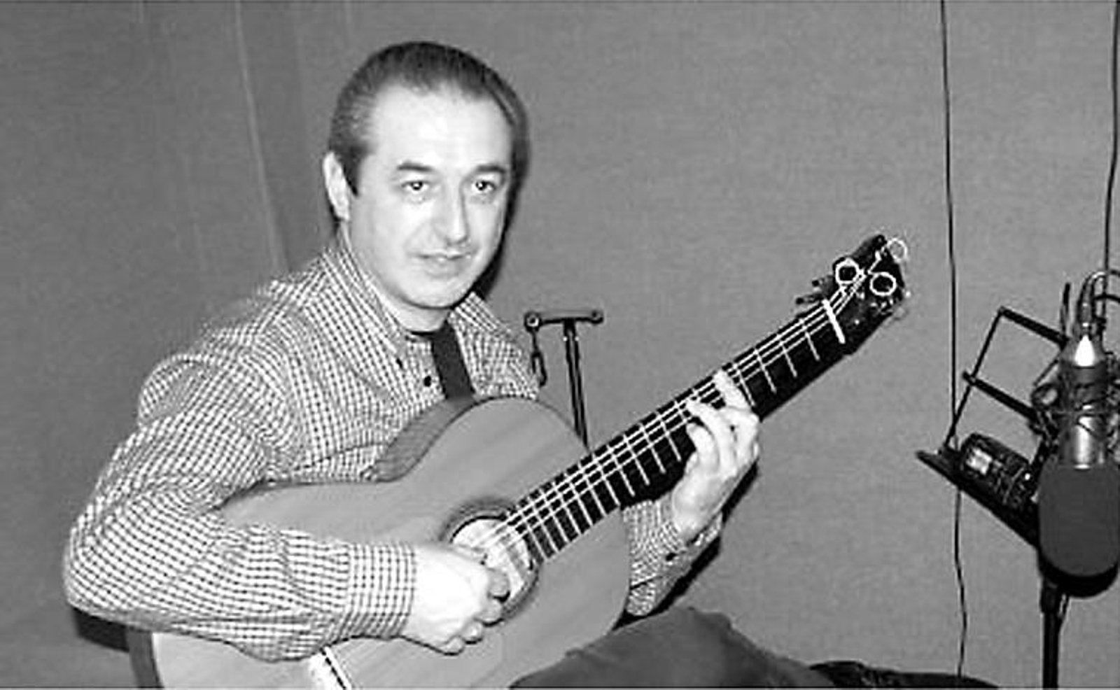 Fallece a los 68 años el guitarrista José María Molero