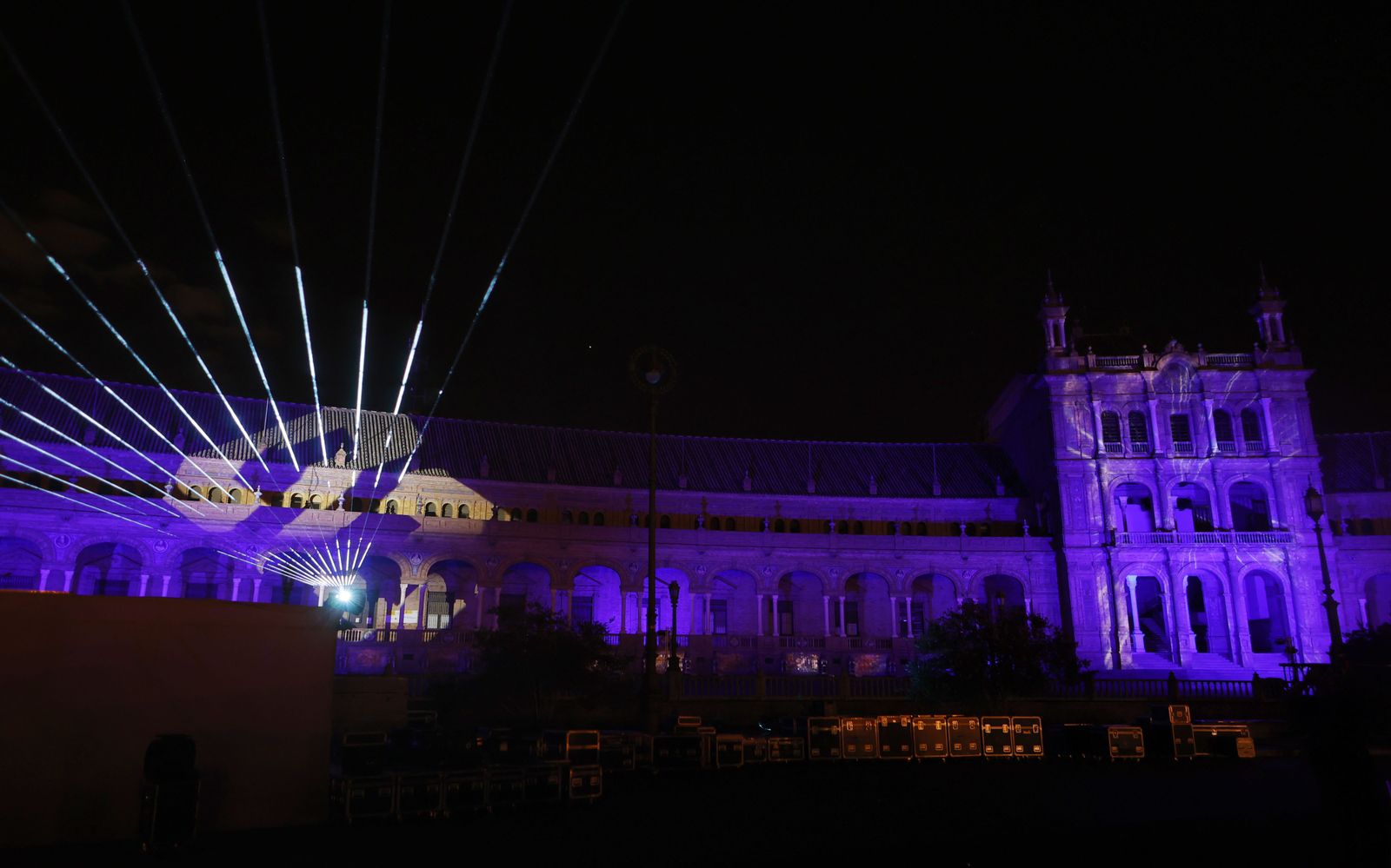 El espectáculo de luces y sonido de ICÓNICA en imágenes