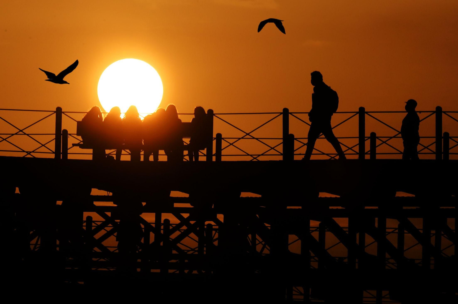 Atardecer en el Muelle del Tinto