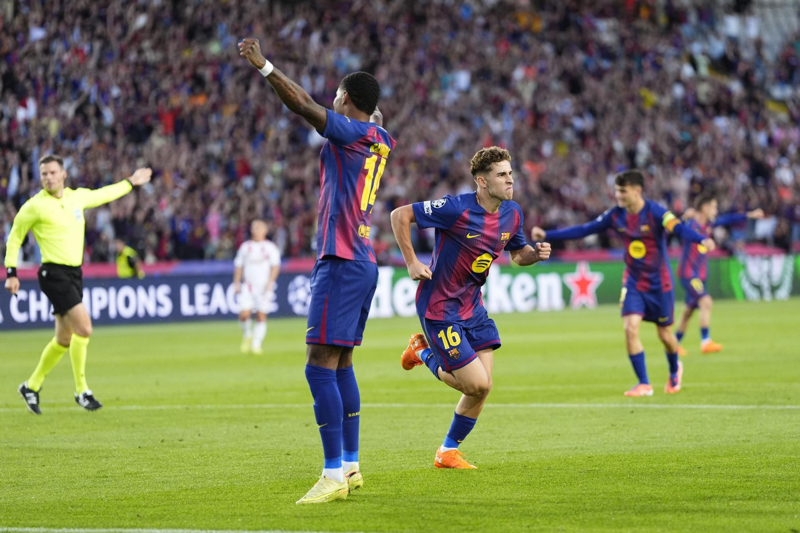 Las fotos del Barcelona-Olympiacos