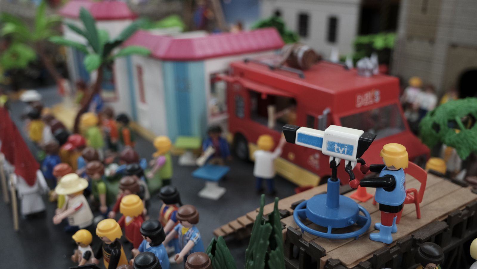 Inauguración de la exposición de playmobil de semana santa de Almería