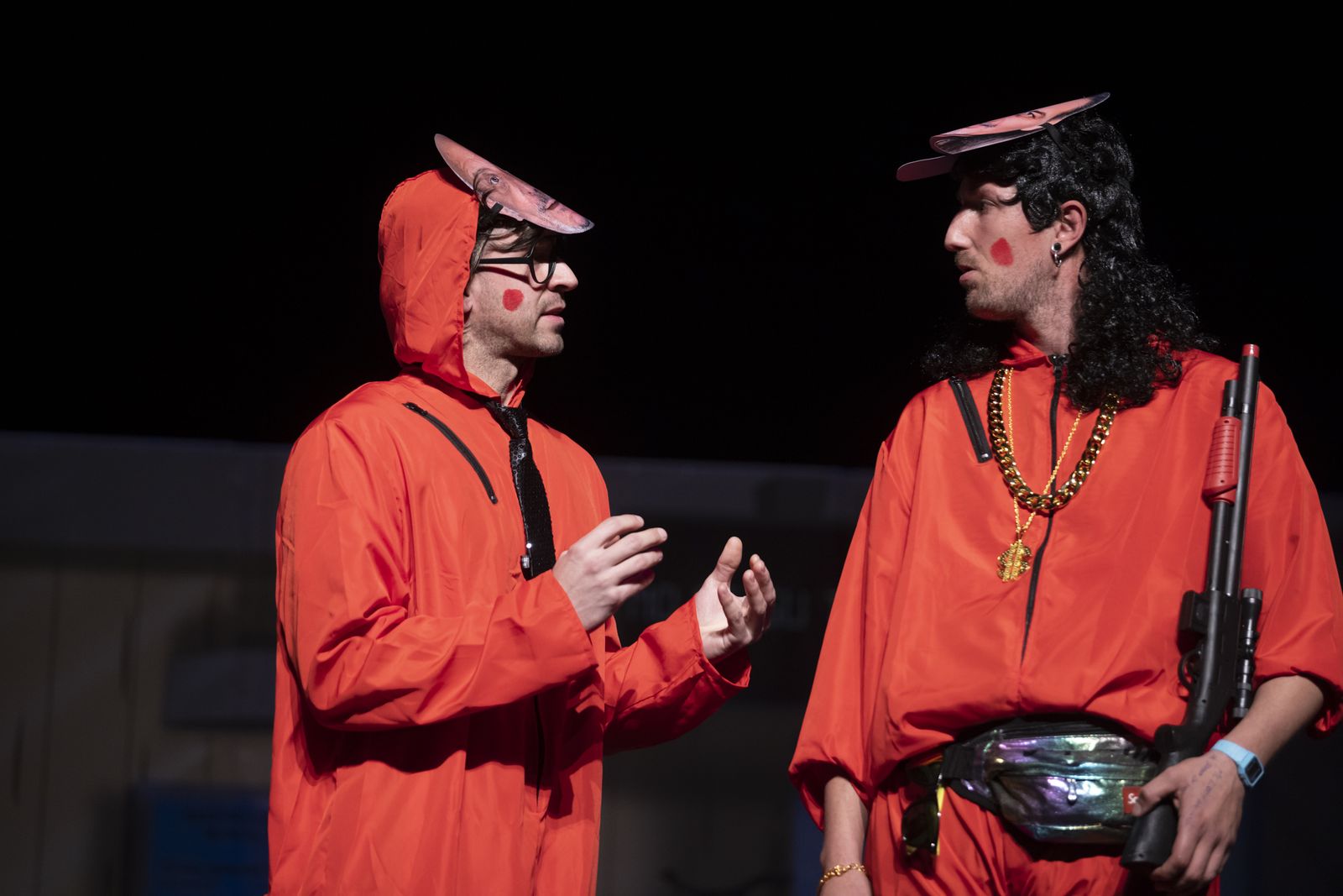 Imágenes de la actuación del cuarteto de Huelva "El plan Bellavista" en el Carnaval Colombino