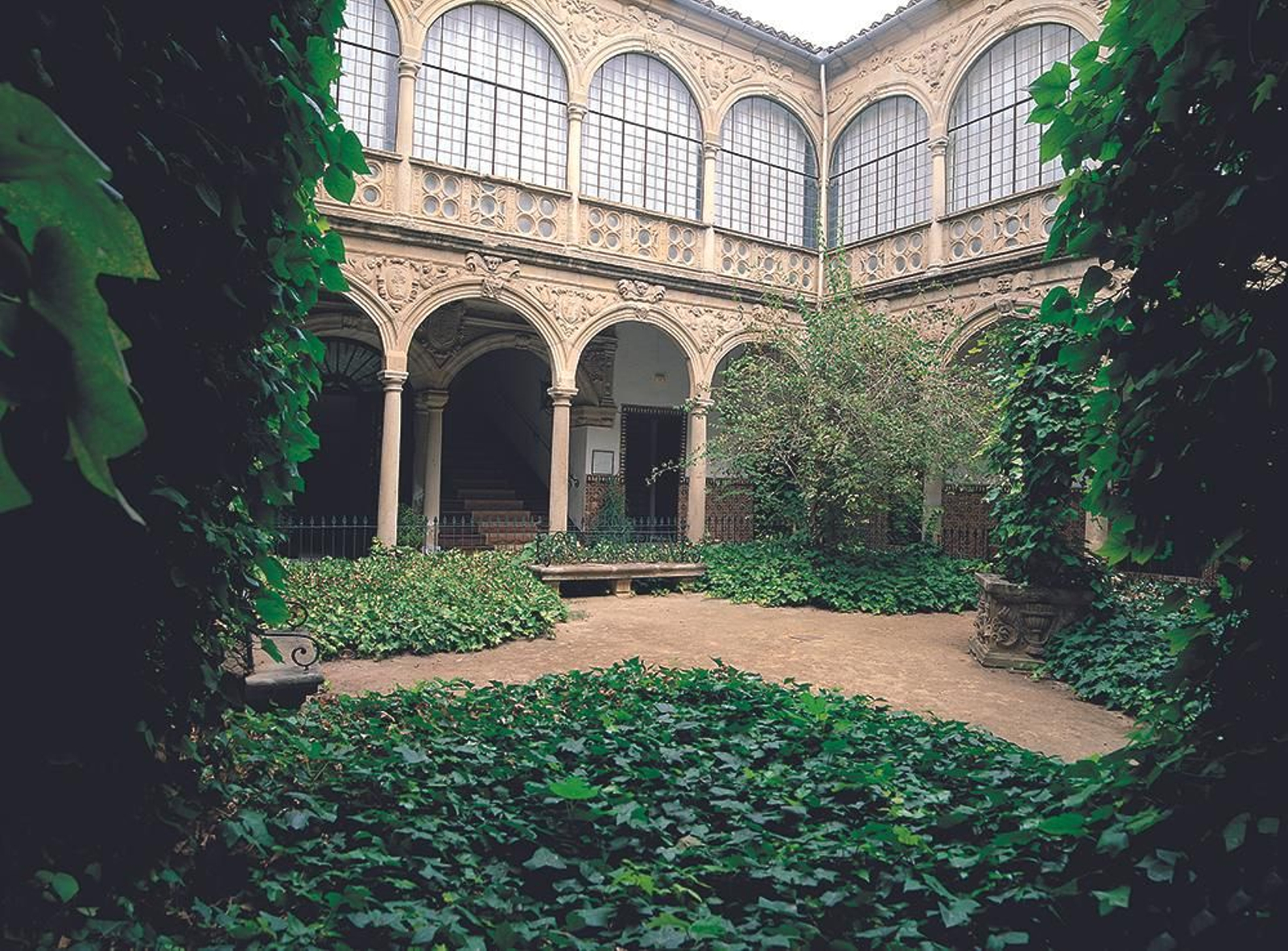 Patio del Palacio del Marqués de la Rambla, familiar de don Francisco Vela de los Cobos.