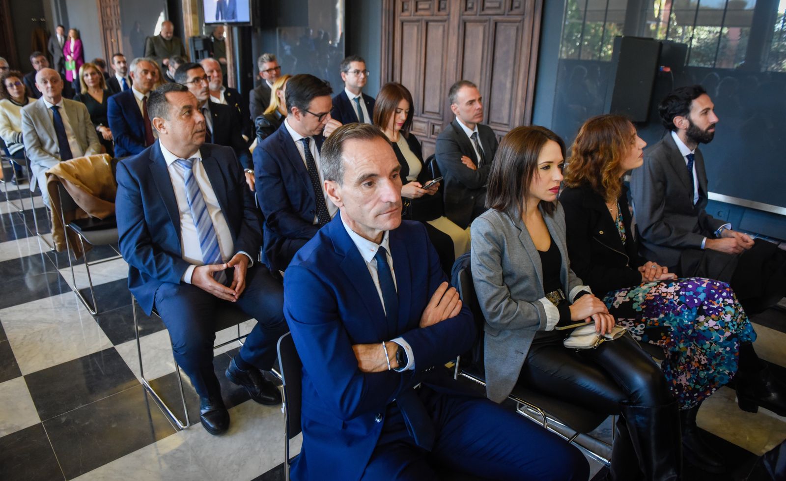 El rector de la Universidad de Almería, José Joaquín Céspedes, ha tomado posesión de su cargo