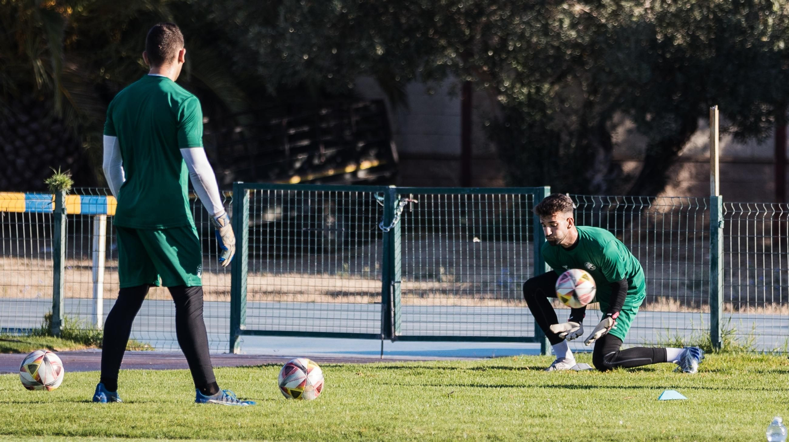 Las mejores imágenes del primer día de entrenamiento del Xerez DFC