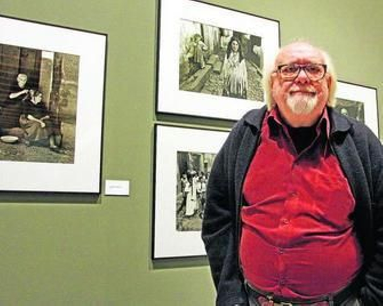 Sanz Lobato revisa en Sevilla la totalidad de su obra creativa