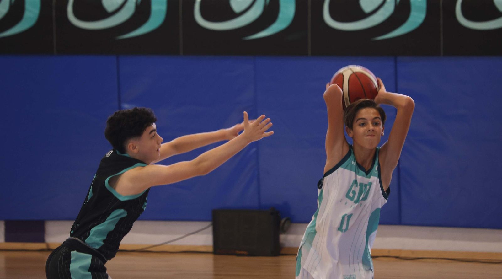 Las fotos de la tercera y última jornada del Campeonato de Andalucía infantil masculino de baloncesto, en La Línea