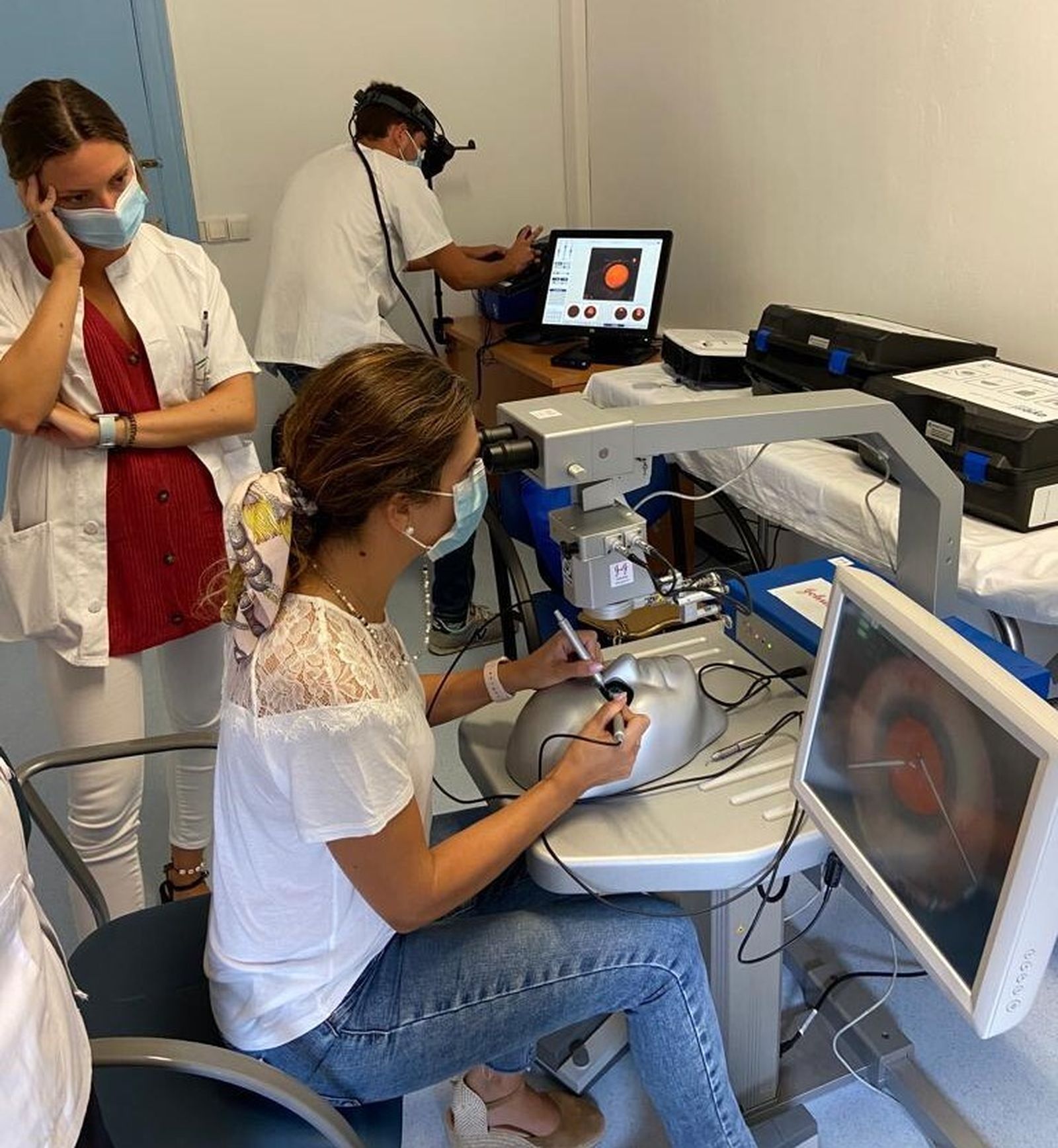 Nuevos simuladores en la Unidad de Oftalmología.