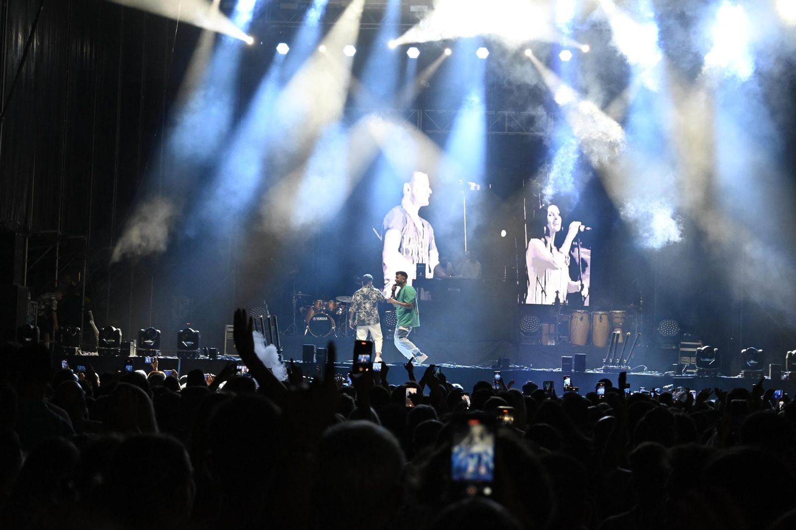 Imágenes del concierto de Sergio Contreras y Raule en las Colombinas