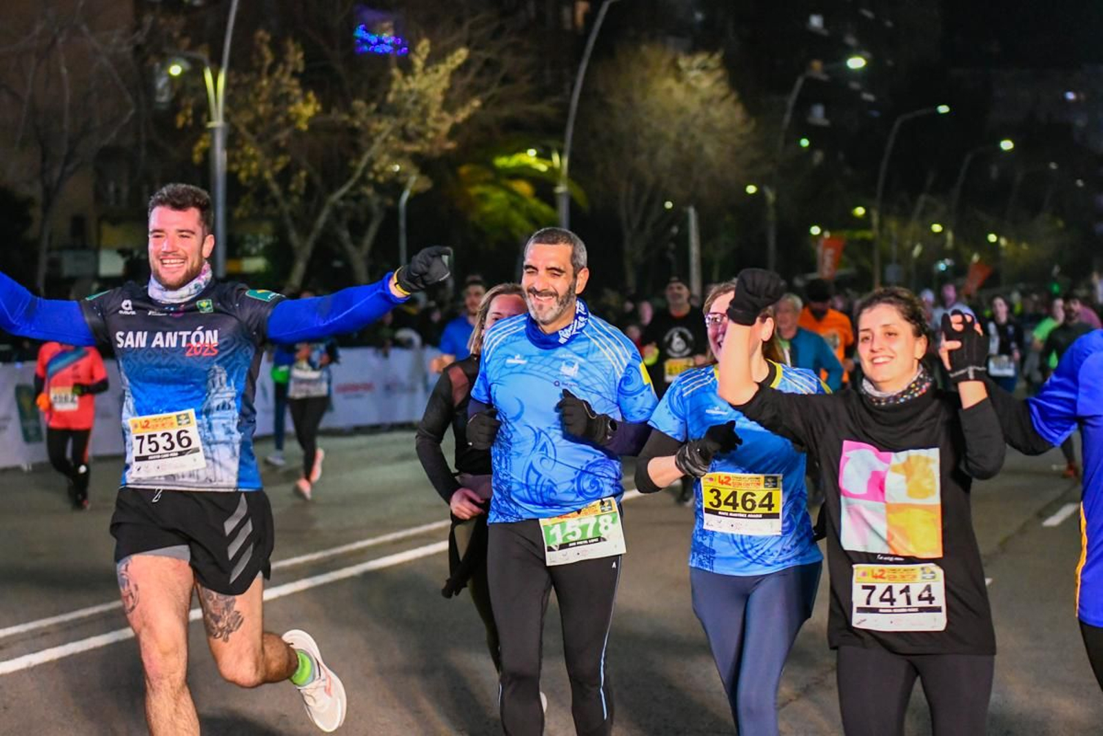 En imágenes: búscate en tu llegada a meta de la Carrera de San Antón 2025 (10)