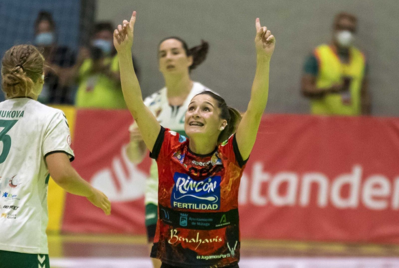 Espe López celebra un gol durante la Copa.
