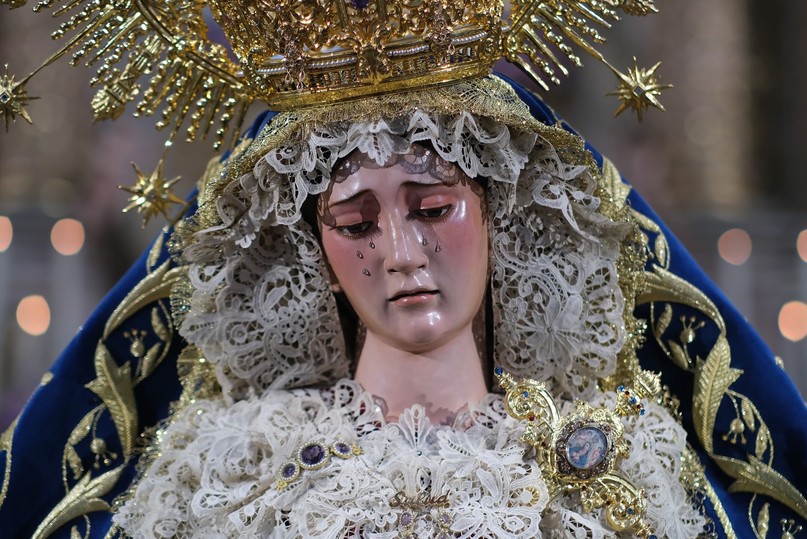Las imágenes de la veneración a la Virgen de la Salud del Santo Ángel