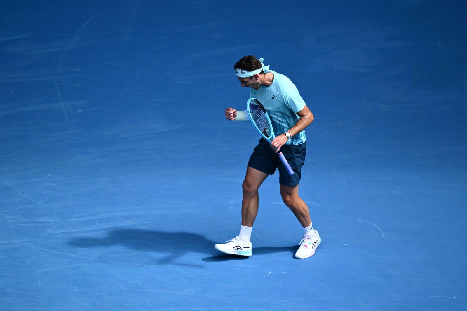 Las fotos de la retirada de Musetti ante Djokovic y del resto de cuartos de final