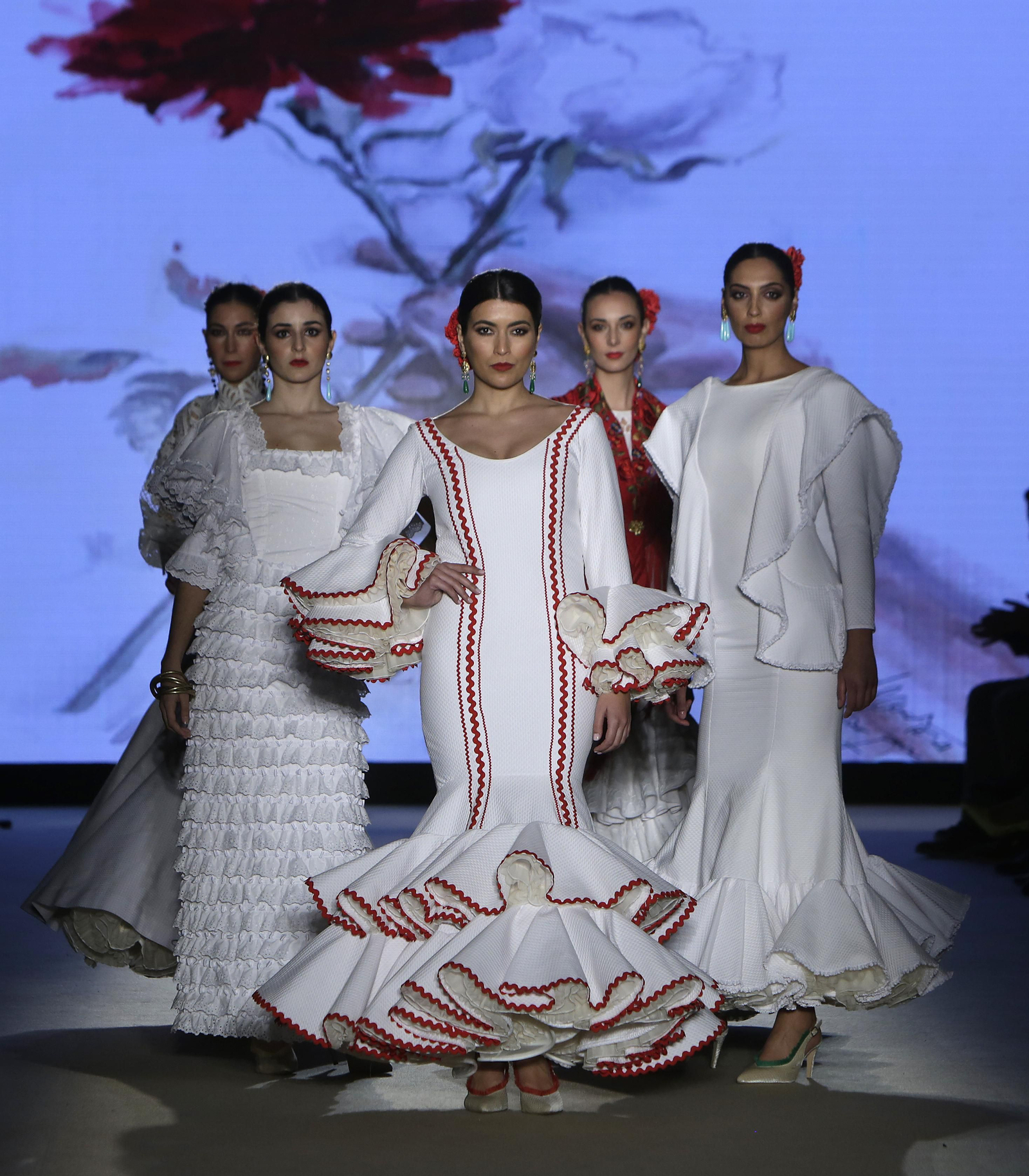 Diseños de Guzzmán vistos en We Love Flamenco 2022.