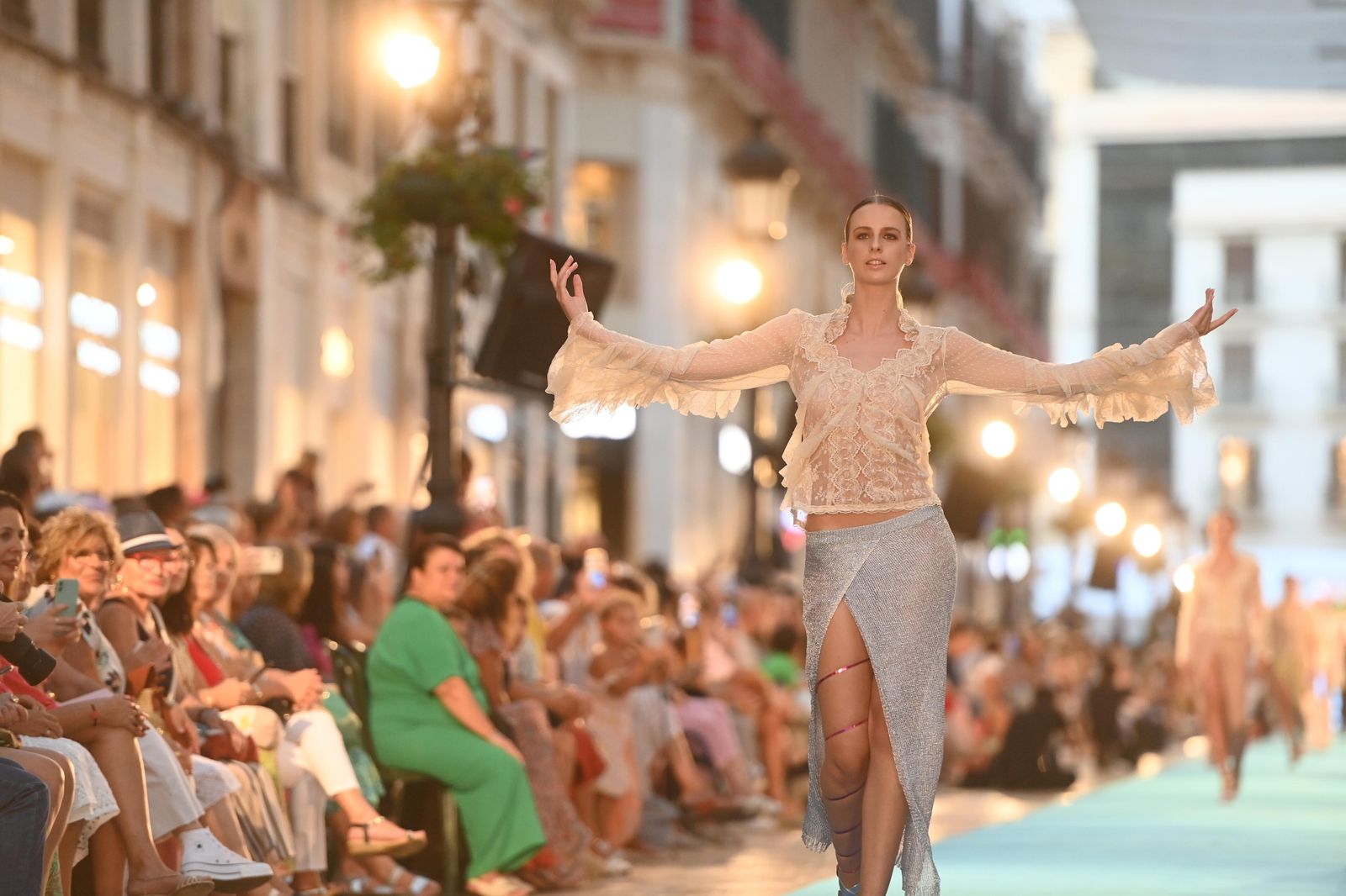 Segunda jornada de desfiles en calle Larios.