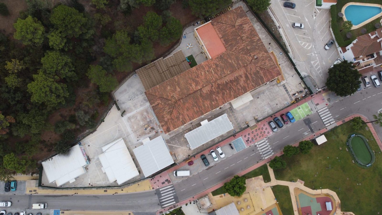 Vista aérea del CEIP Daidín.