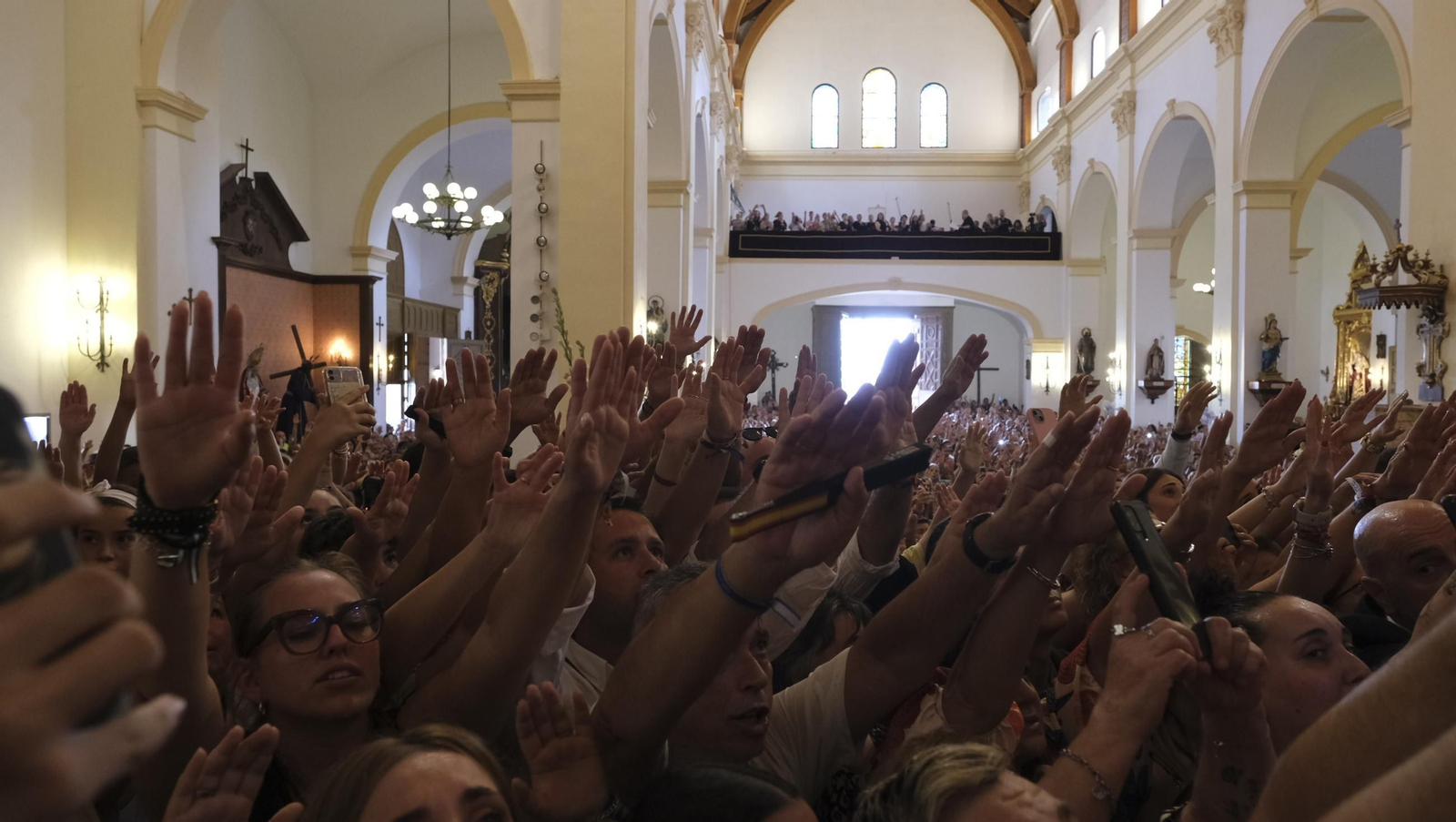 Las imágenes del Cristo de la Luz, en Dalías