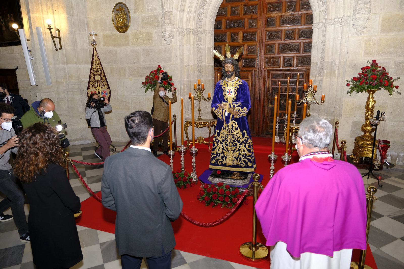 Fotogalería veneración Jesús Cautivo de Medinaceli. Almería