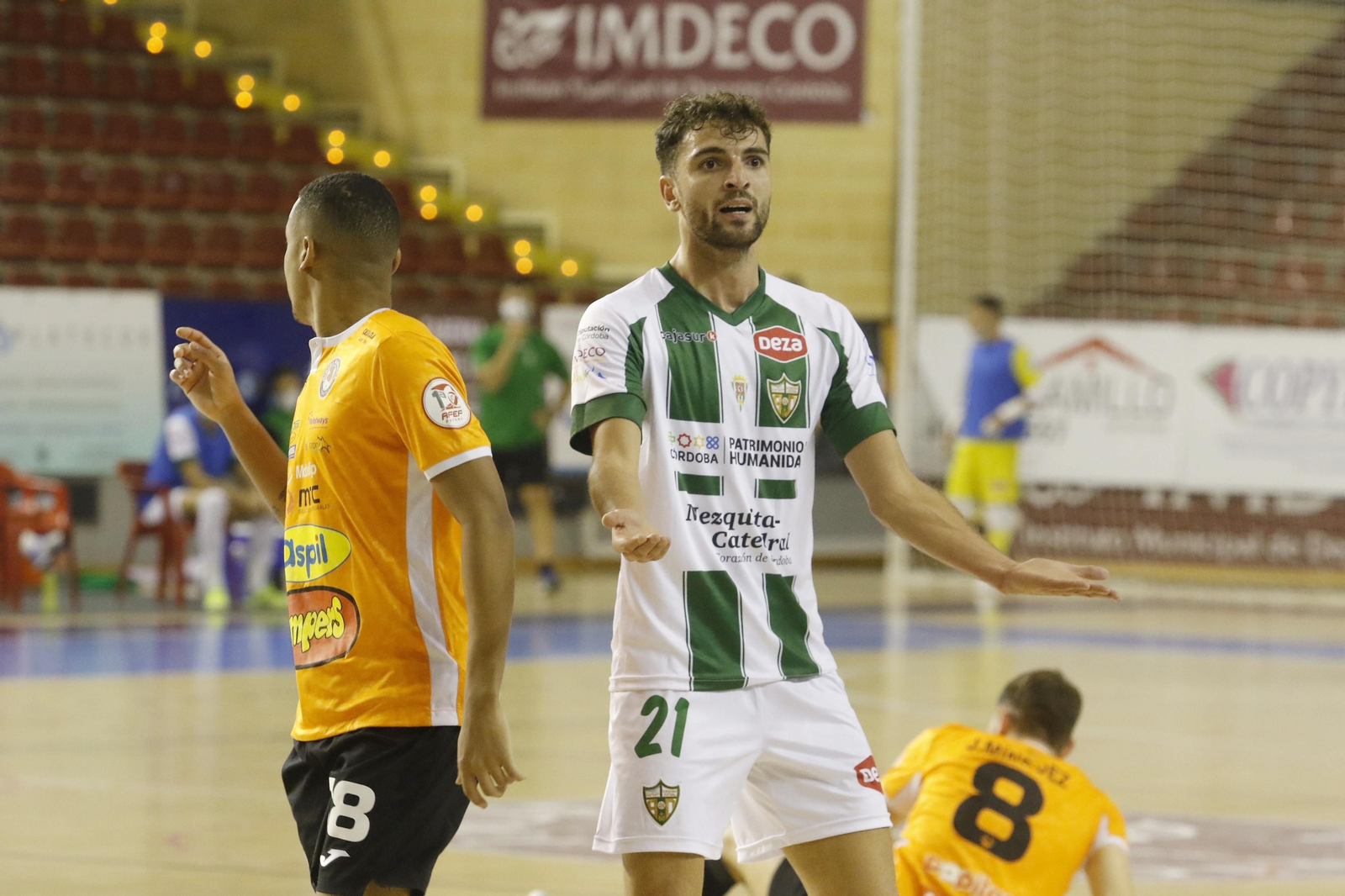La derrota del Córdoba Futsal ante el Ribera Navarra, en imágenes
