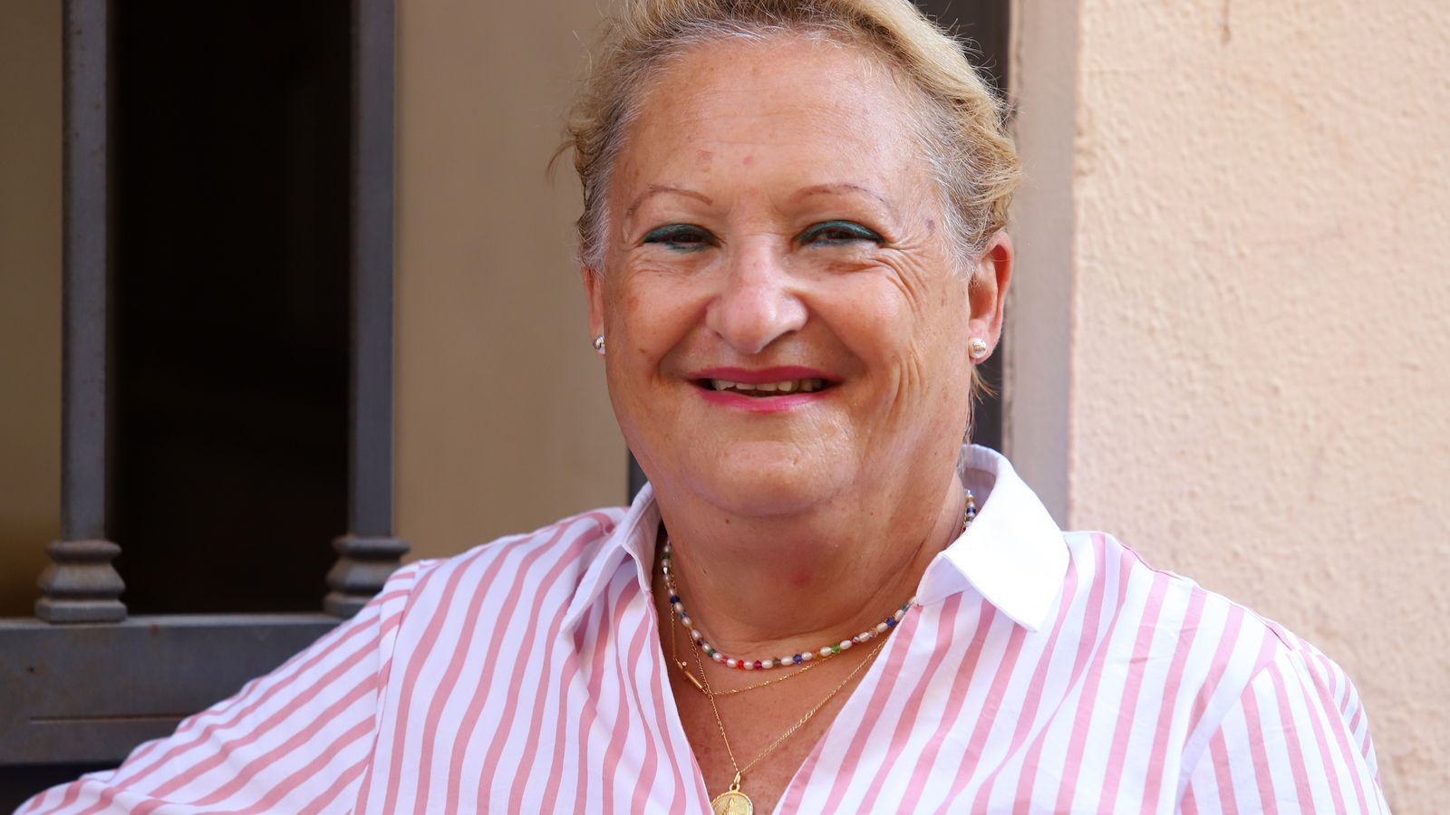 Juana es madre de Daniel, paciente de cáncer ya curado, y voluntaria de la Asociación.