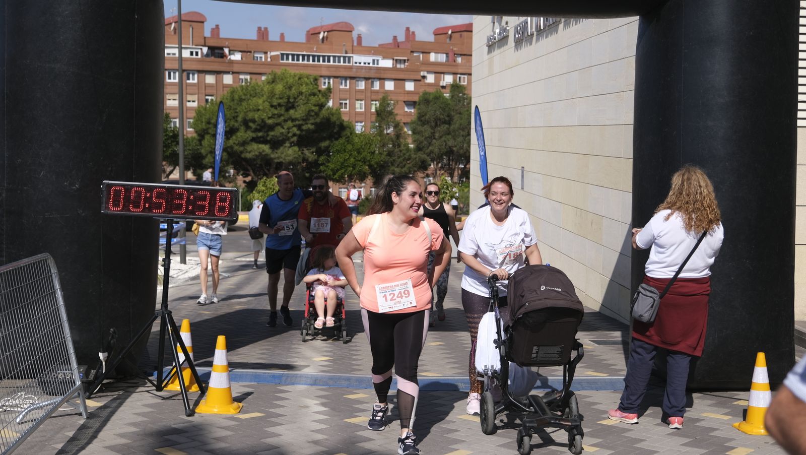Imágenes de la II Carrera Sin Humo, en Almería