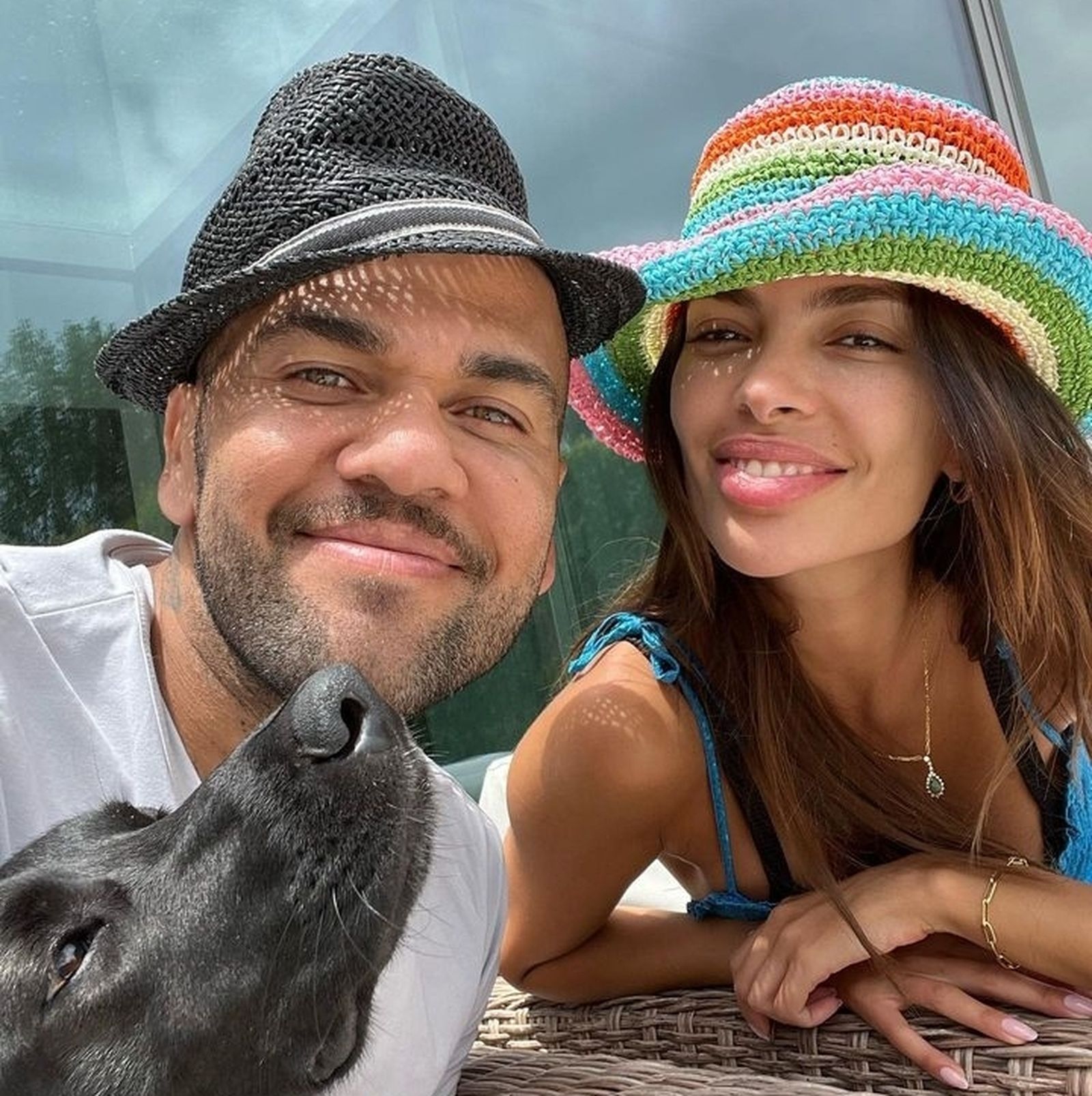 Dani Alves estaría a punto de reconciliarse con Joana Sanz.