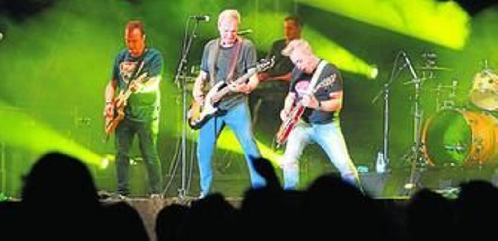 Hombres G refresca la memoria de la Bahía Concierto