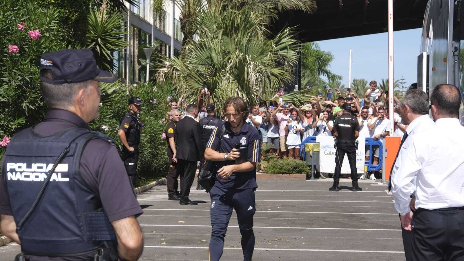 La llegada del Real Madrid a Almería en imágenes