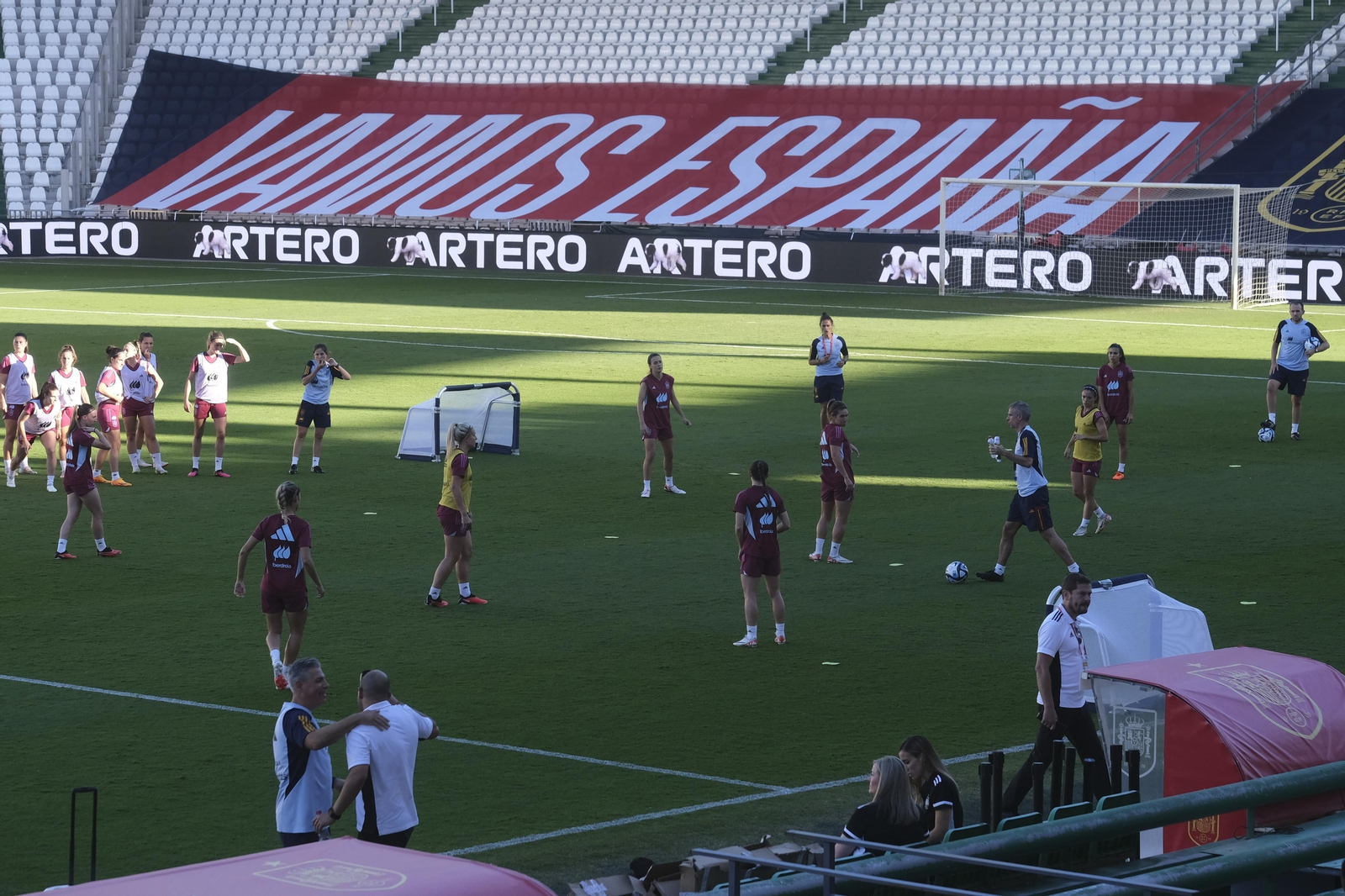 Las mejores fotografías del entrenamiento de España en El Arcángel antes de jugar ante Suiza