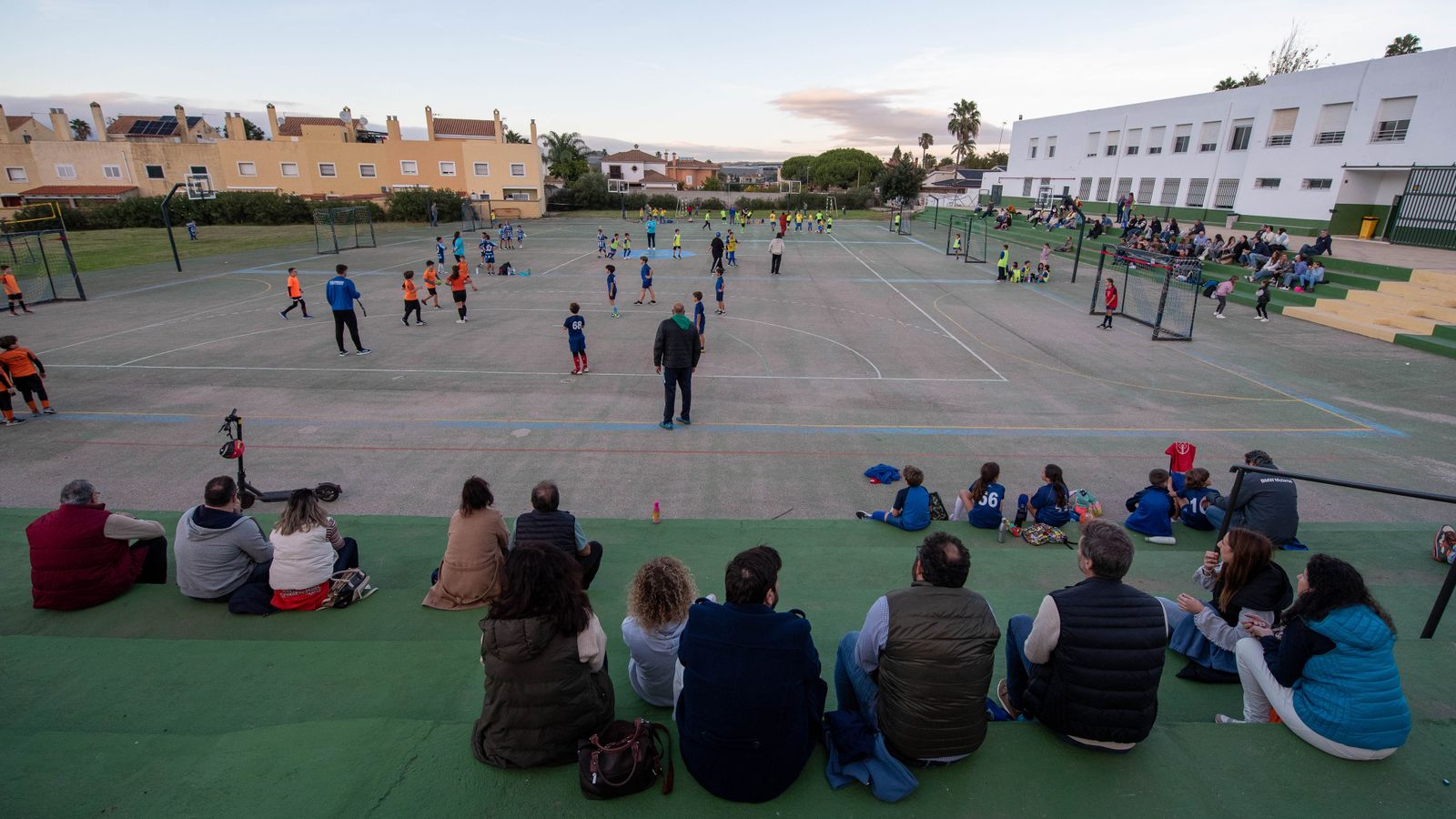 La fotos de los Juegos Municipales de Balonmano en el colegio Los Pinos