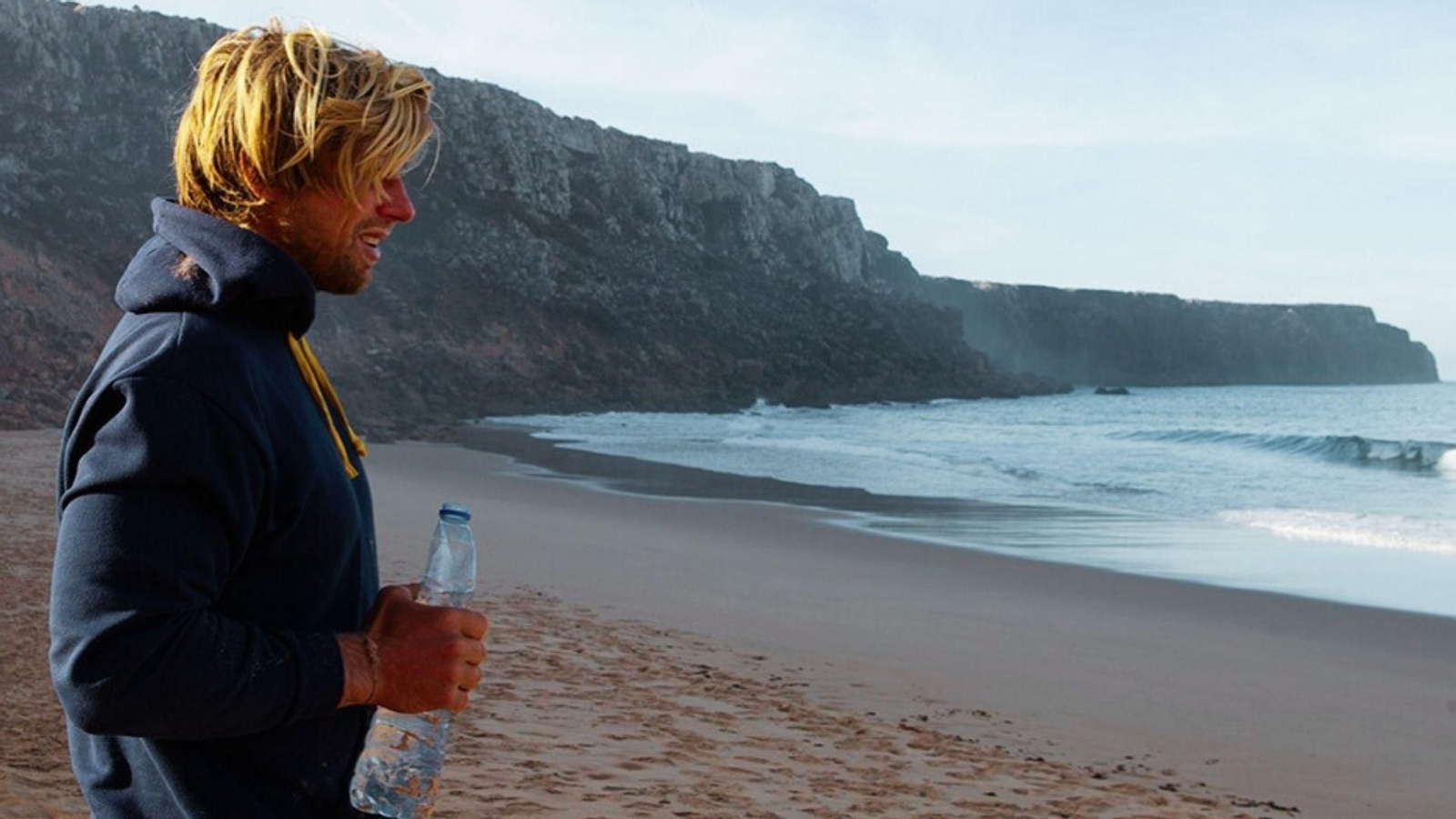Jonas Böhlmark partió en 2022 del fiordo Lyngenfjord, en el norte de Noruega, y recala ahora en Chiclana antes de completar su viaje hasta el Peñón.